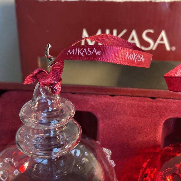 Mikasa Final Ornaments - Picture 7 of 9
